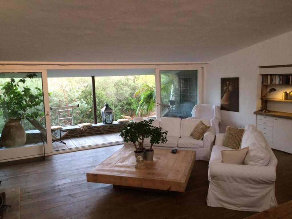 Isla Privada En Cadaques De Ensueno Con 11 Habitaciones Dobles Con Bano Privado Y Piscina 外观 照片