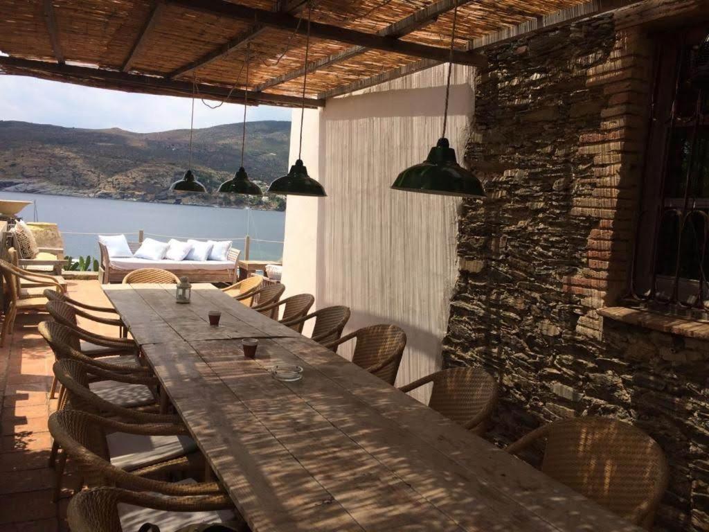 Isla Privada En Cadaques De Ensueno Con 11 Habitaciones Dobles Con Bano Privado Y Piscina 外观 照片