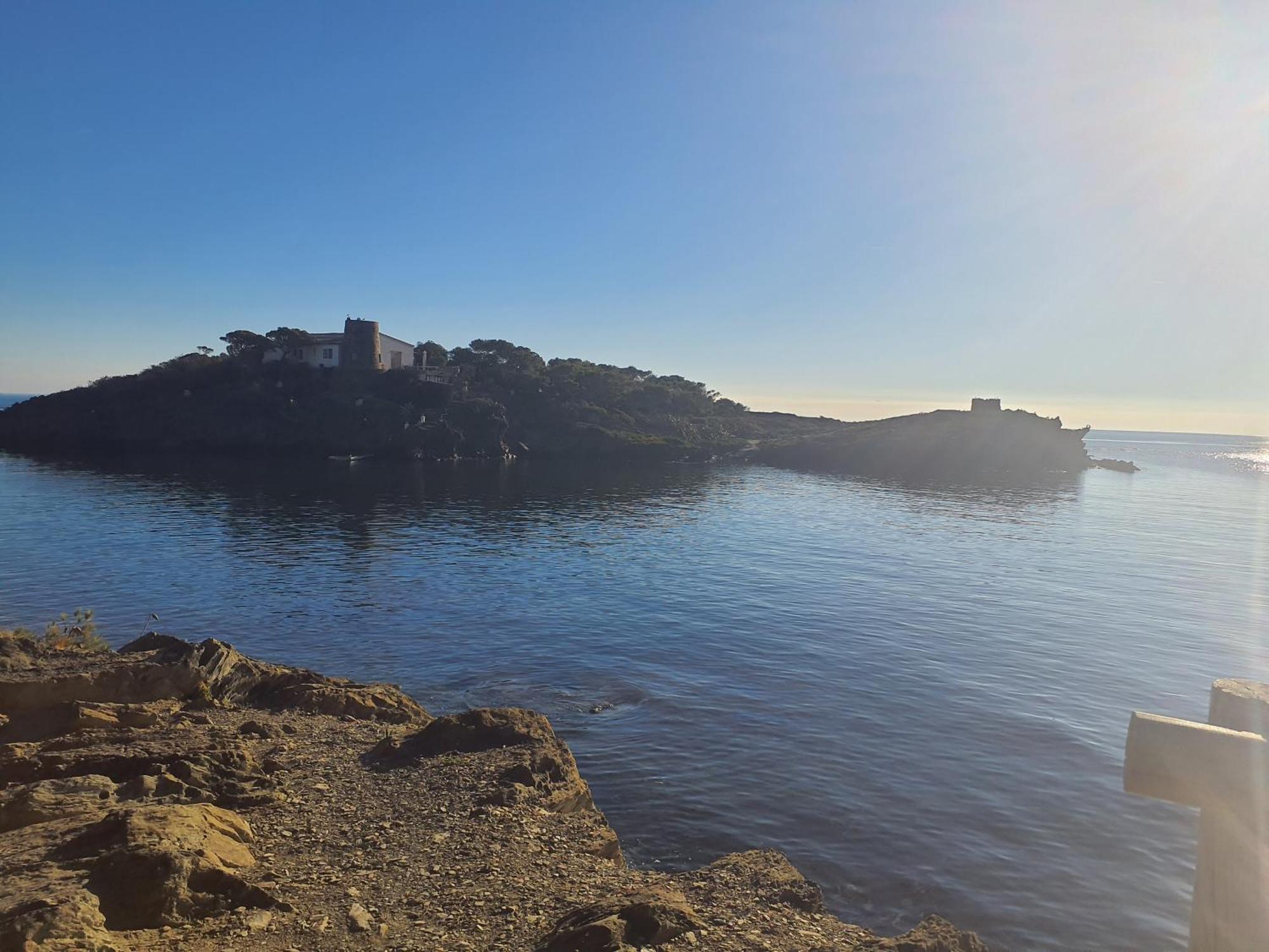 Isla Privada En Cadaques De Ensueno Con 11 Habitaciones Dobles Con Bano Privado Y Piscina 外观 照片