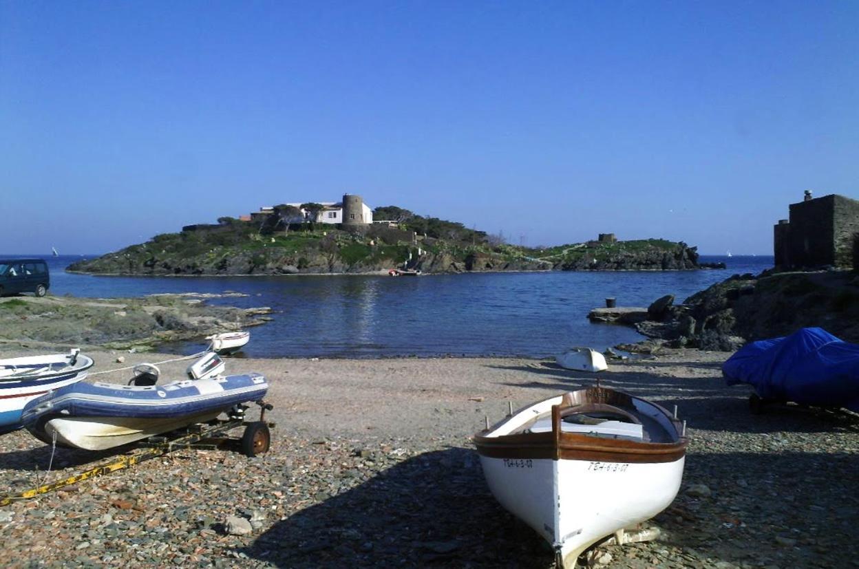 Isla Privada En Cadaques De Ensueno Con 11 Habitaciones Dobles Con Bano Privado Y Piscina 外观 照片